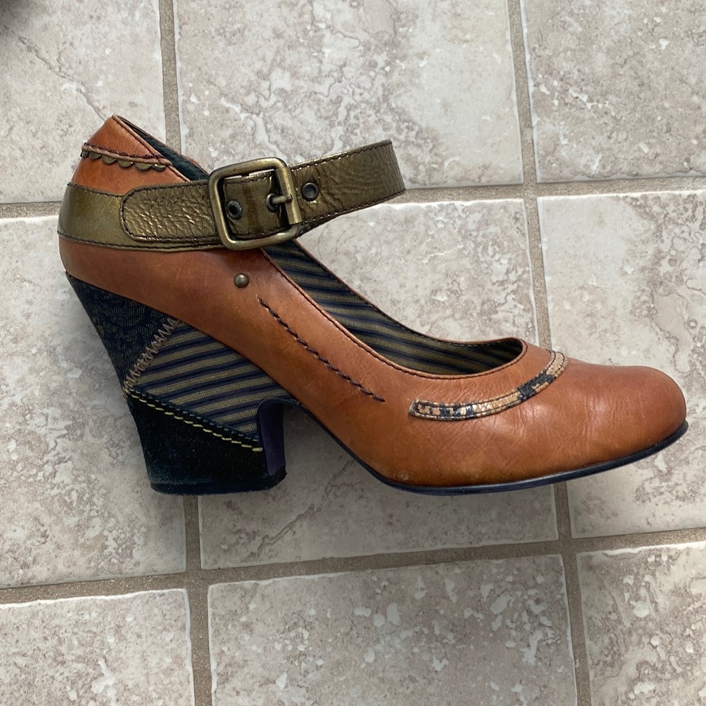 Bobbi blu heels